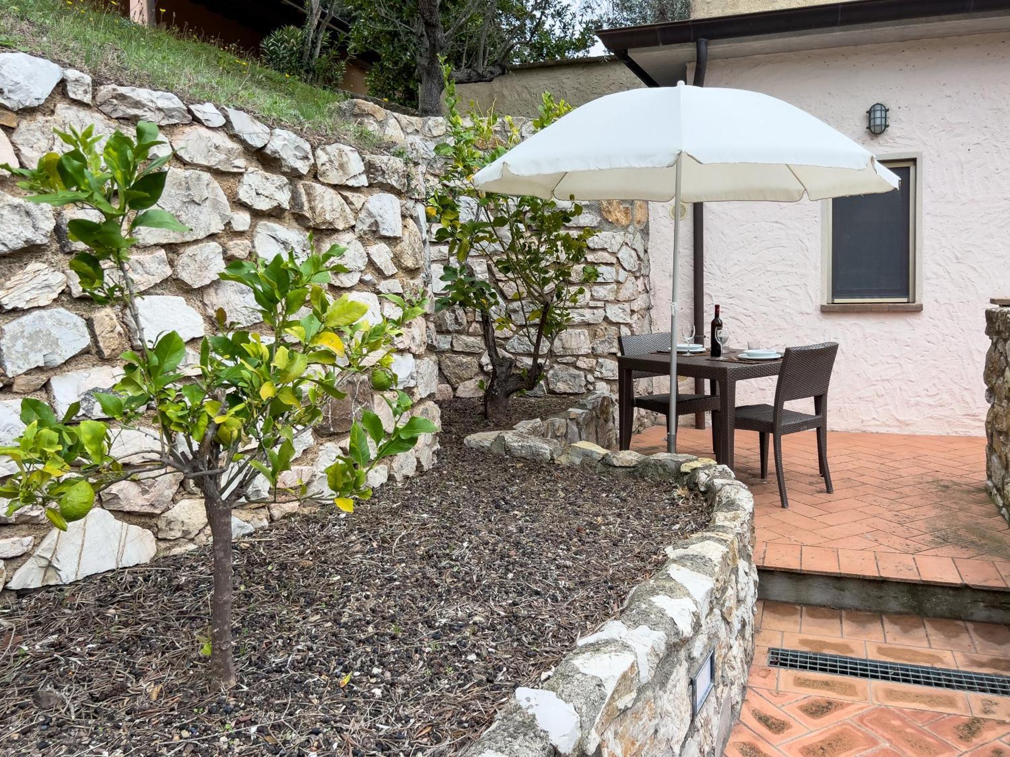 Aparthotel La Chiusa Di Rio Rio dellʼElba Exterior foto