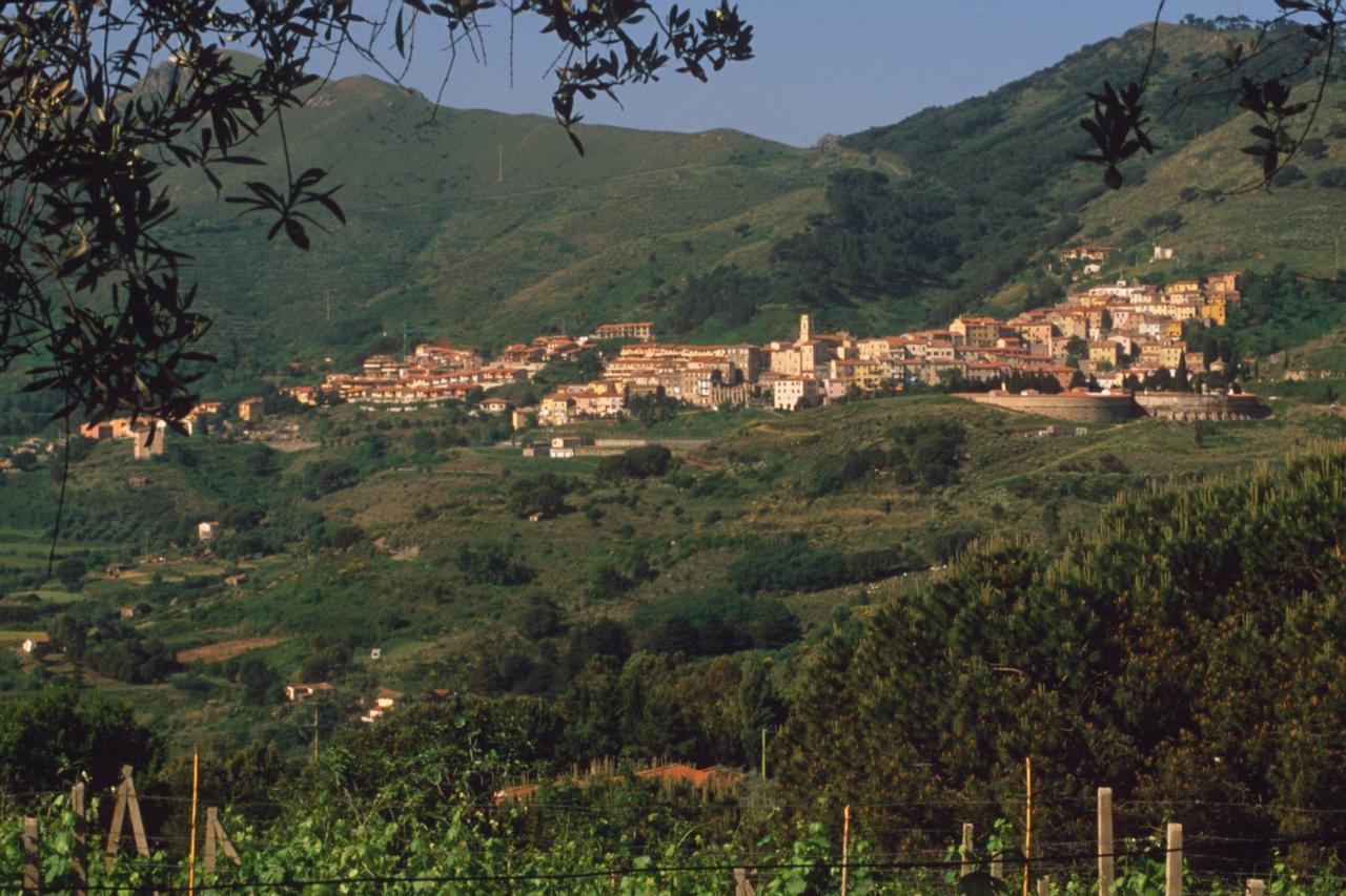 Aparthotel La Chiusa Di Rio Rio dellʼElba Exterior foto