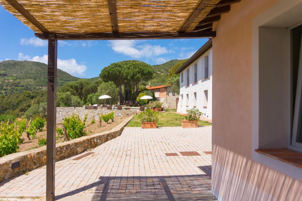 Aparthotel La Chiusa Di Rio Rio dellʼElba Exterior foto