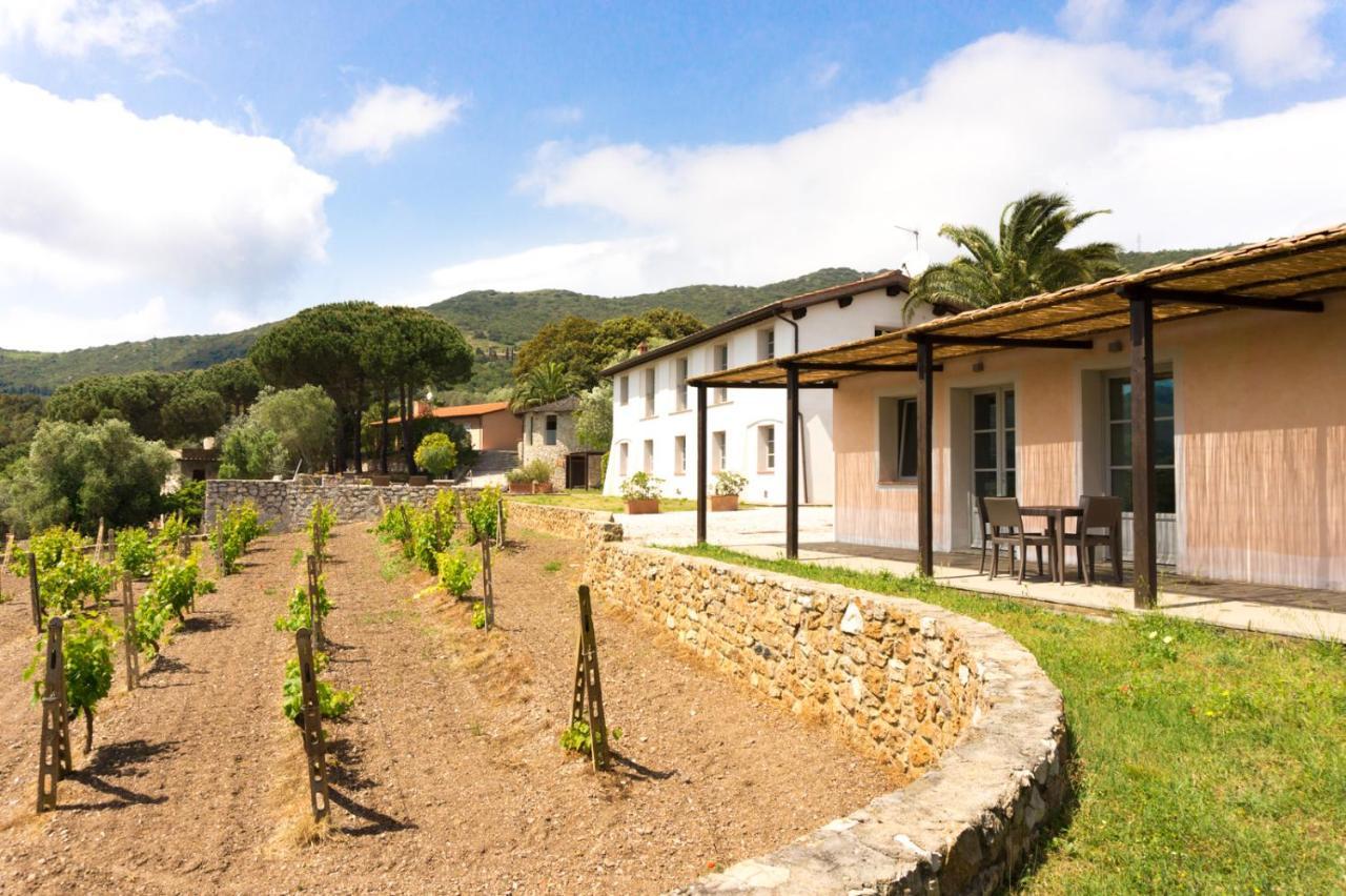 Aparthotel La Chiusa Di Rio Rio dellʼElba Exterior foto