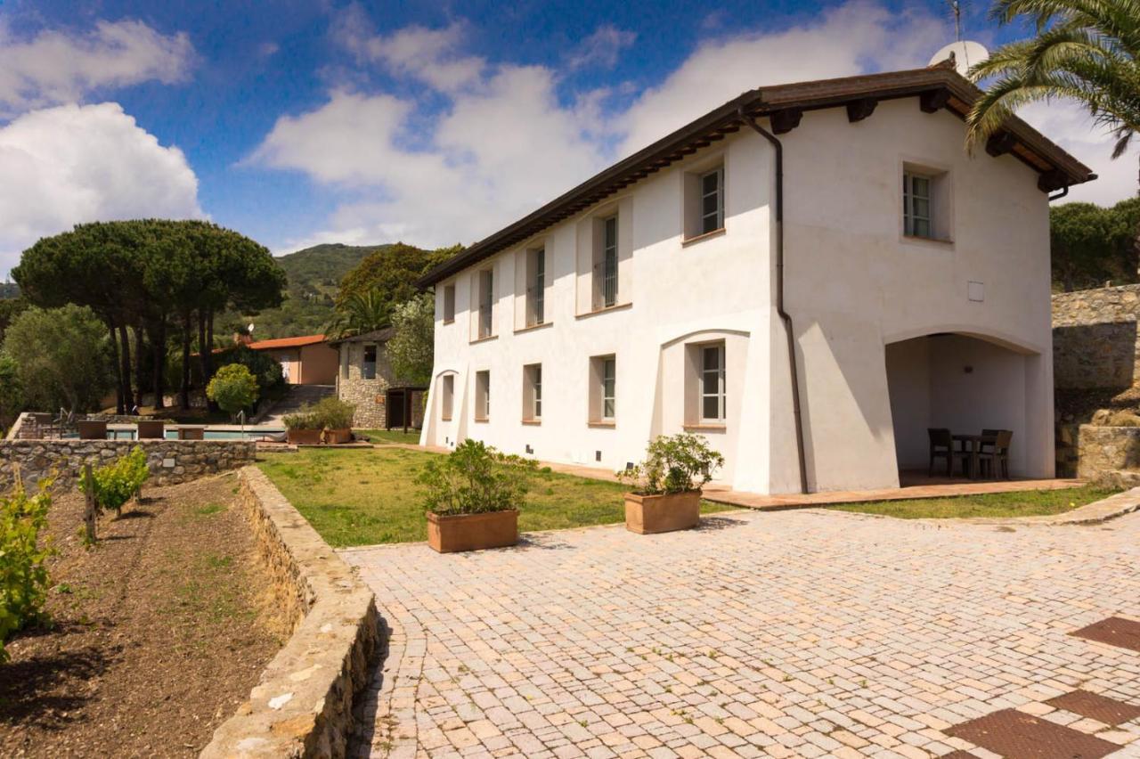 Aparthotel La Chiusa Di Rio Rio dellʼElba Exterior foto